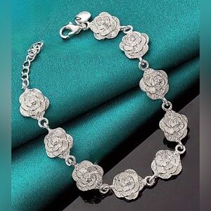 Elegant Silver Floral Bracelet